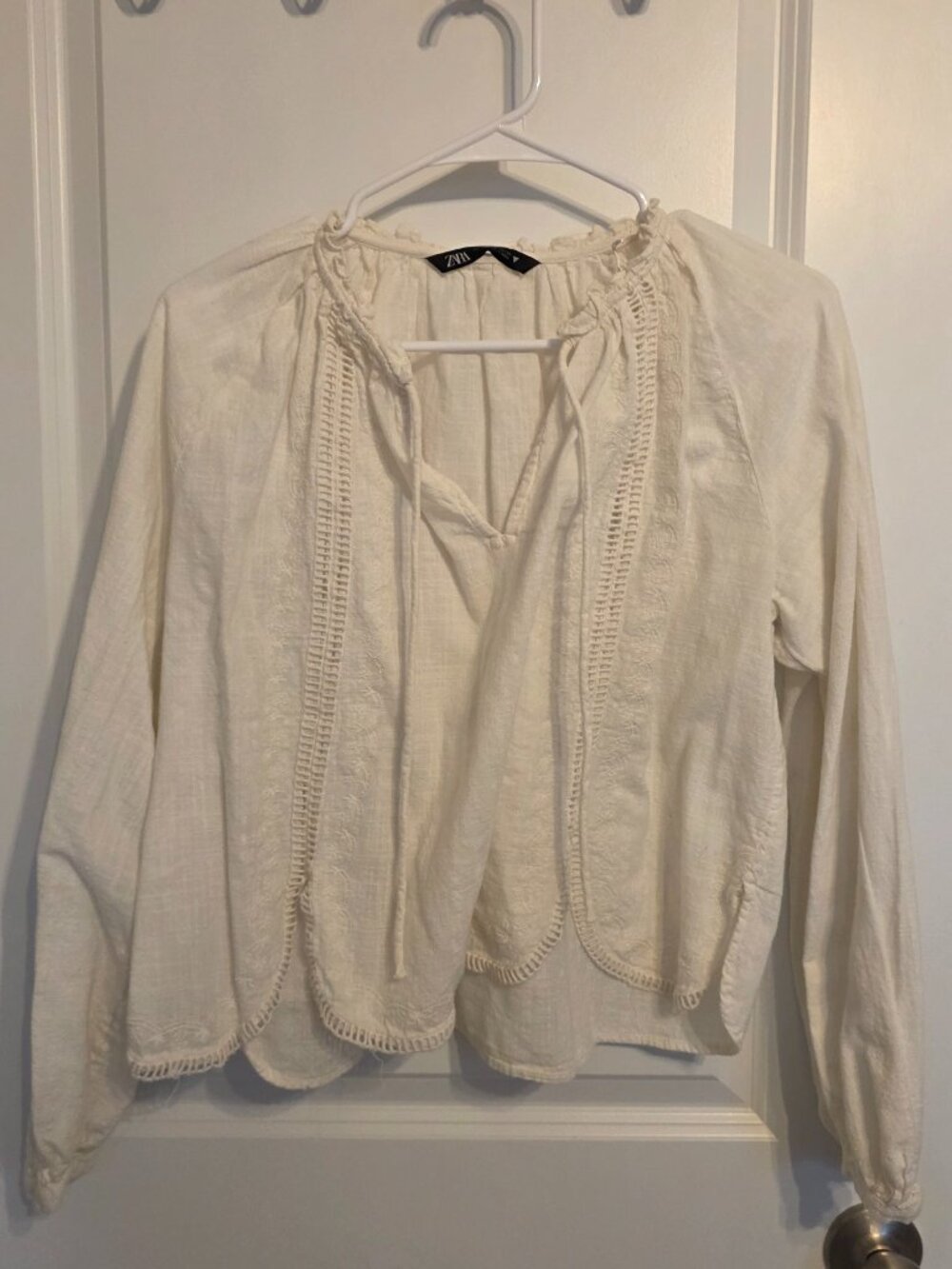 Zara Cream Blouse - Size Medium